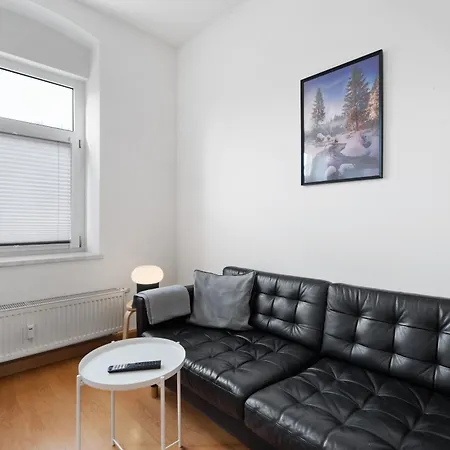 5-zimmer Teamquartier Howi 9 * Erfurt